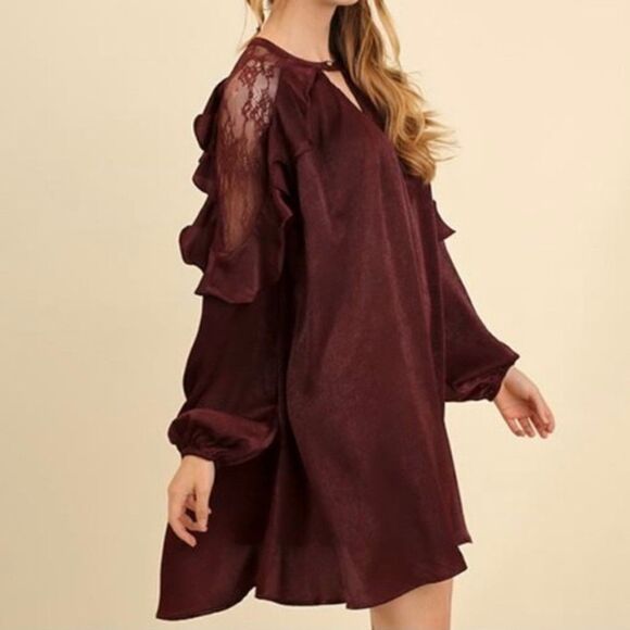 Umgee Dresses & Skirts - NEW Umgee Satin & Lace Long Sleeve Short Burgundy Holiday Party Dress Sz M